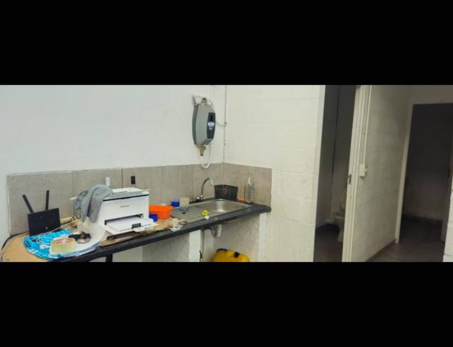 INDUSTRIAL PROPERTY TO RENT IN MAITLAND